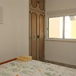 Avo Lucy By Interhome * פורטימאו